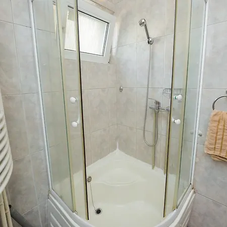 Ideal Family&friends 2bedrooms-2bath Downtown Appartement Bucarest